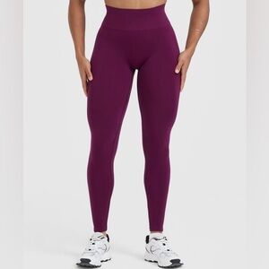 NWOT Oner Active Effortless Seamless Leggings Ripe Fig Bum Scrunch